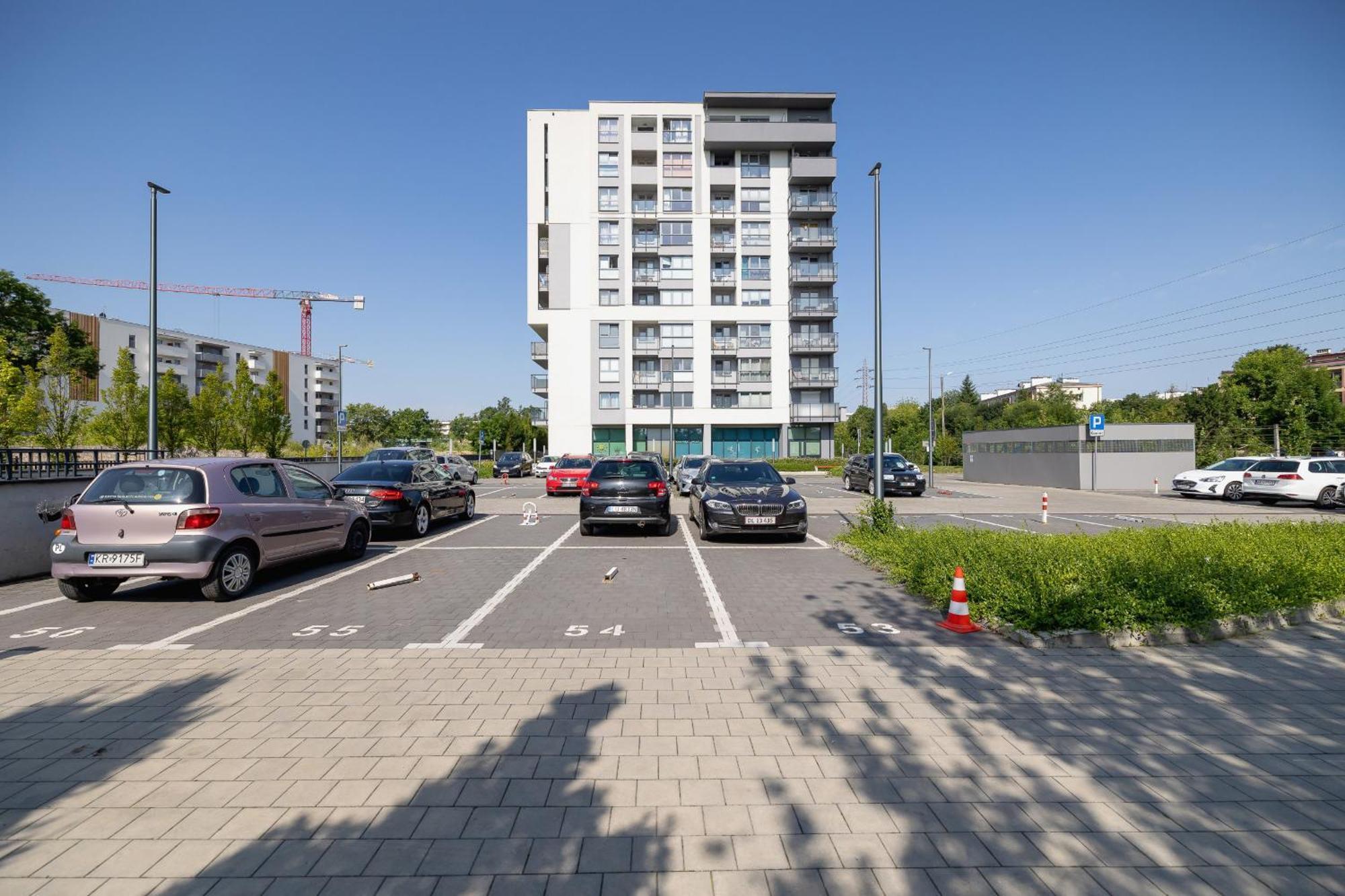 Cracow Pradnik Spacious & Family Apartment With 3 Bedroom By Renters Prestige Krakow Exterior photo